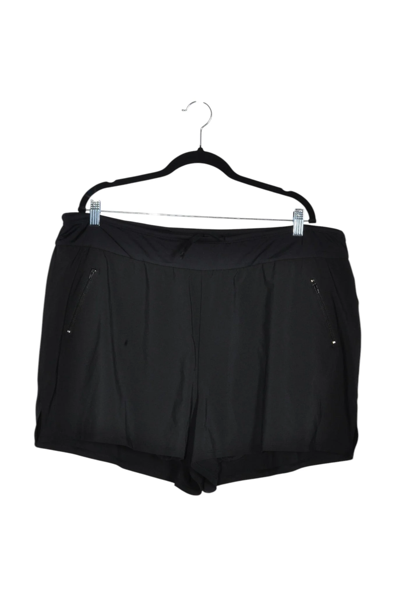 BEACH HOUSE Women Classic Shorts Regular fit in Black - 20W