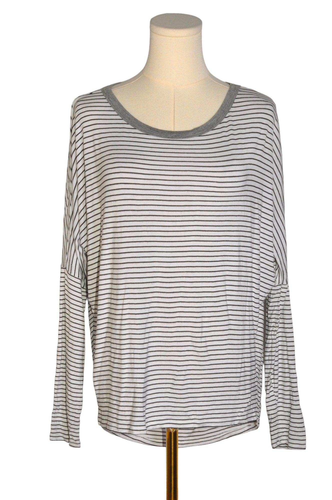 CABLE & GAUGE Women T-Shirts Regular fit in White - XS