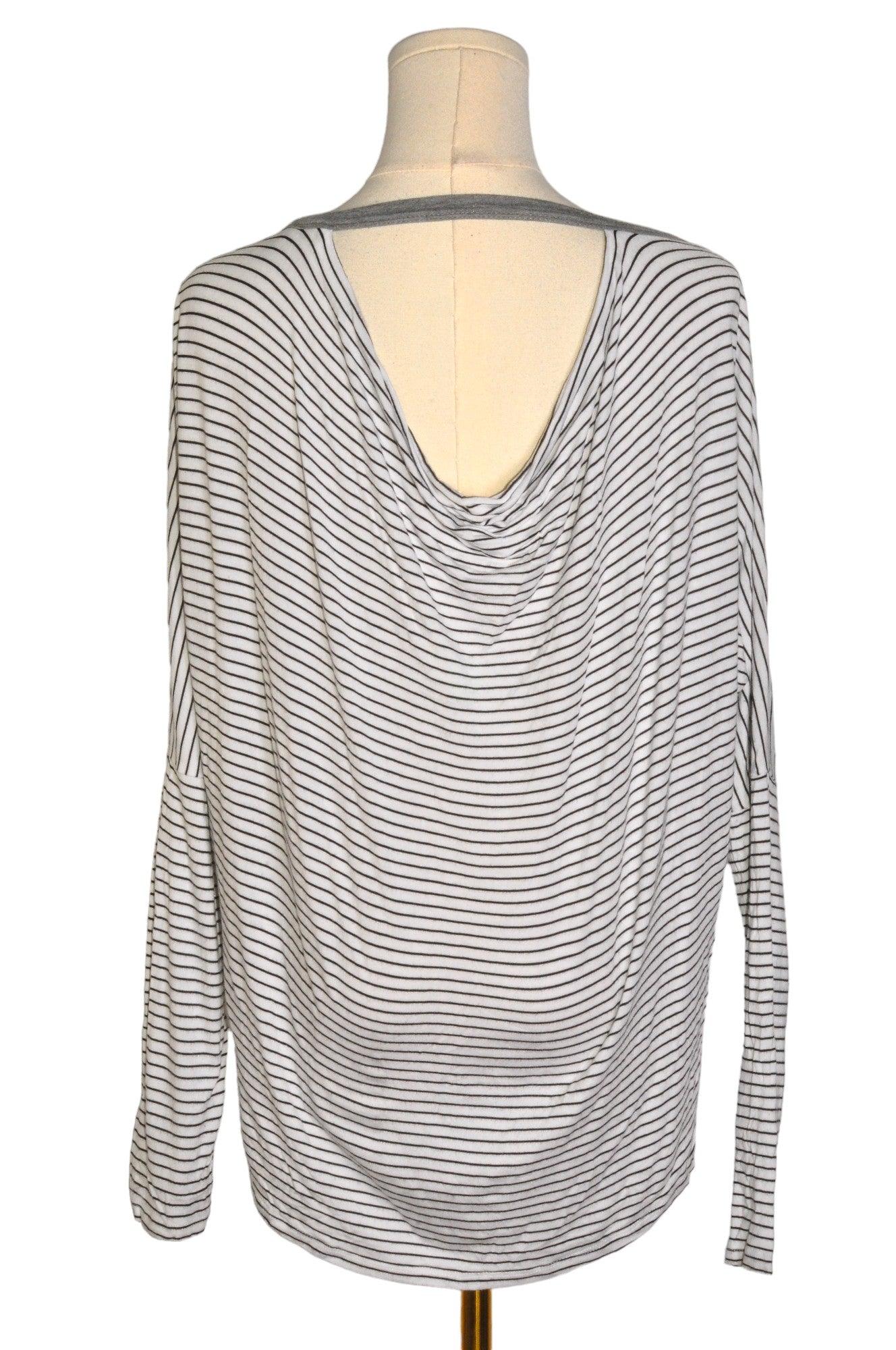 CABLE & GAUGE Women T-Shirts Regular fit in White - XS - Image 2