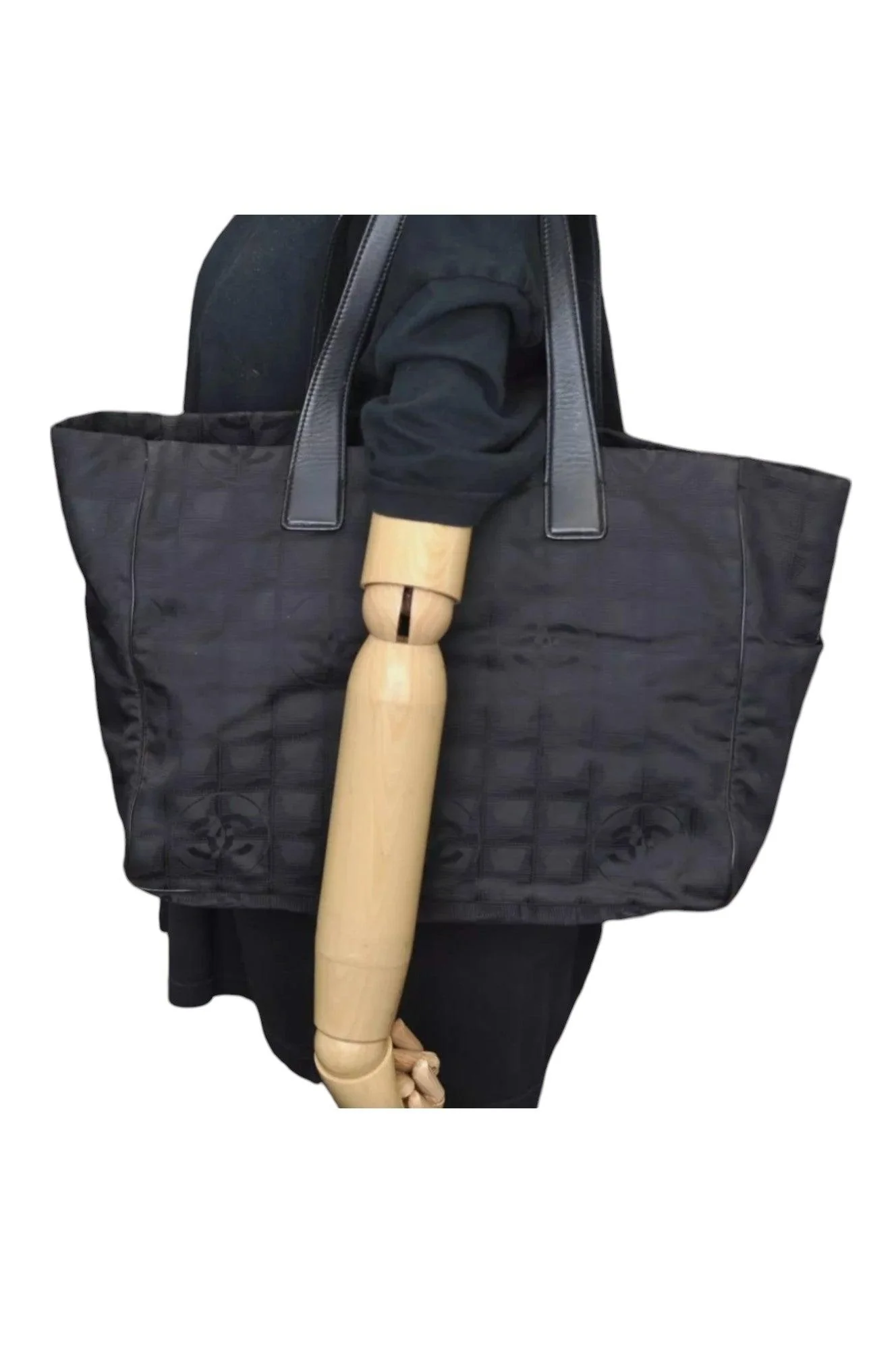 CHANEL New Travel Line Vintage Tote Bag Nylon Leather Black Junk 1911J - Image 23
