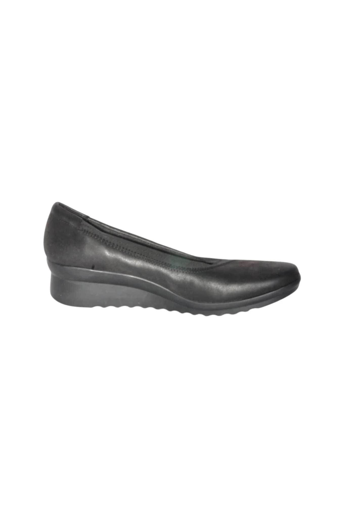 CLARKS Women Heels Regular fit in Black - 9.5