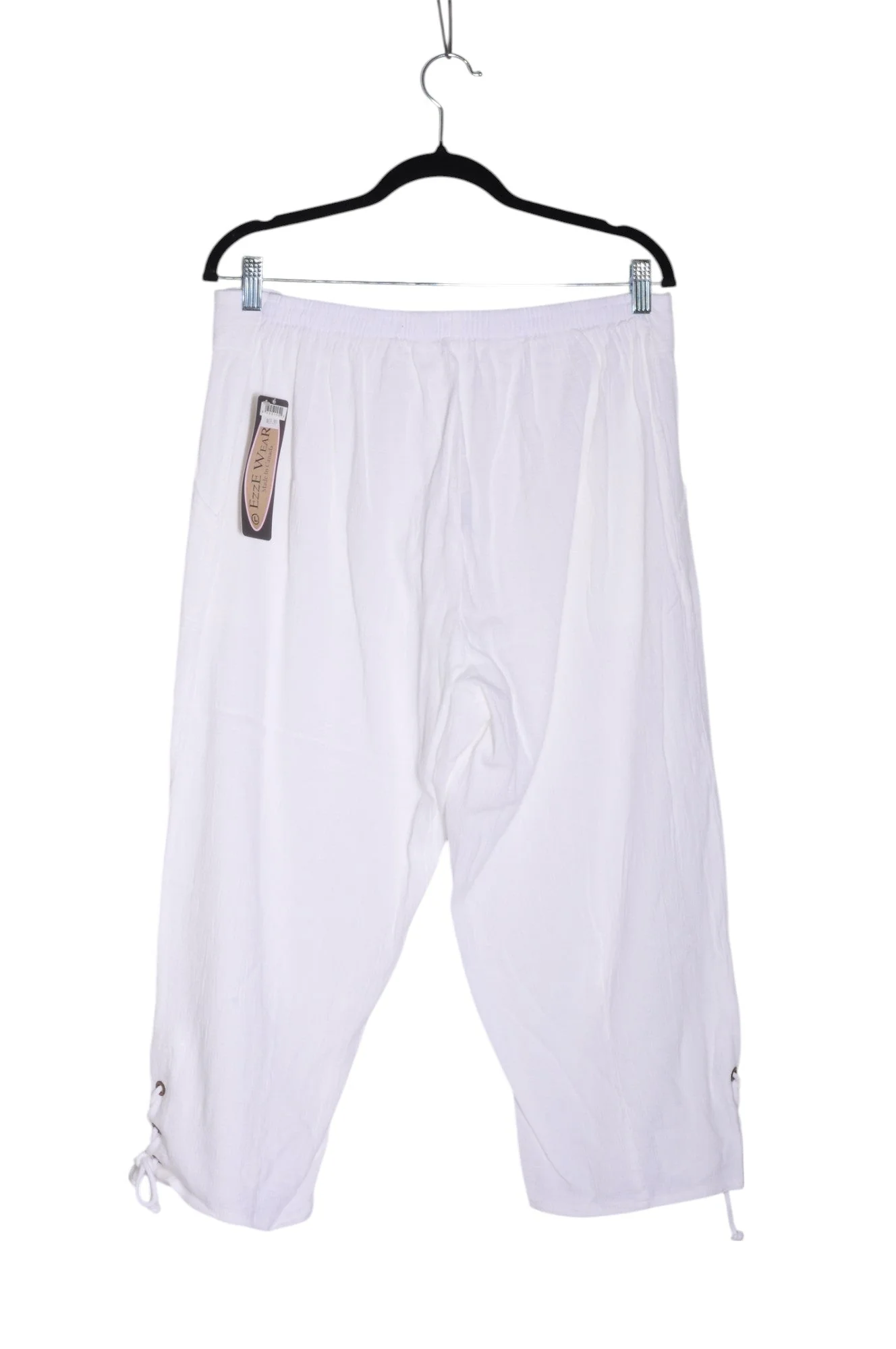EZZE WEAR Women Capri Pants Regular fit in White - L - Image 2