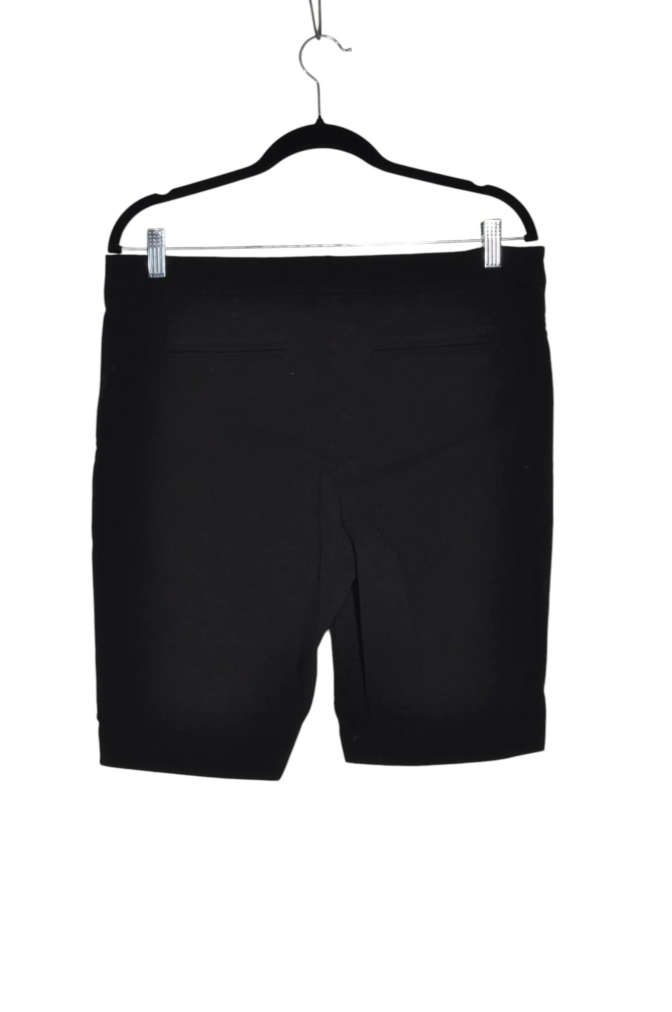 IZOD Women Classic Shorts Regular fit in Black - 12 - Image 2