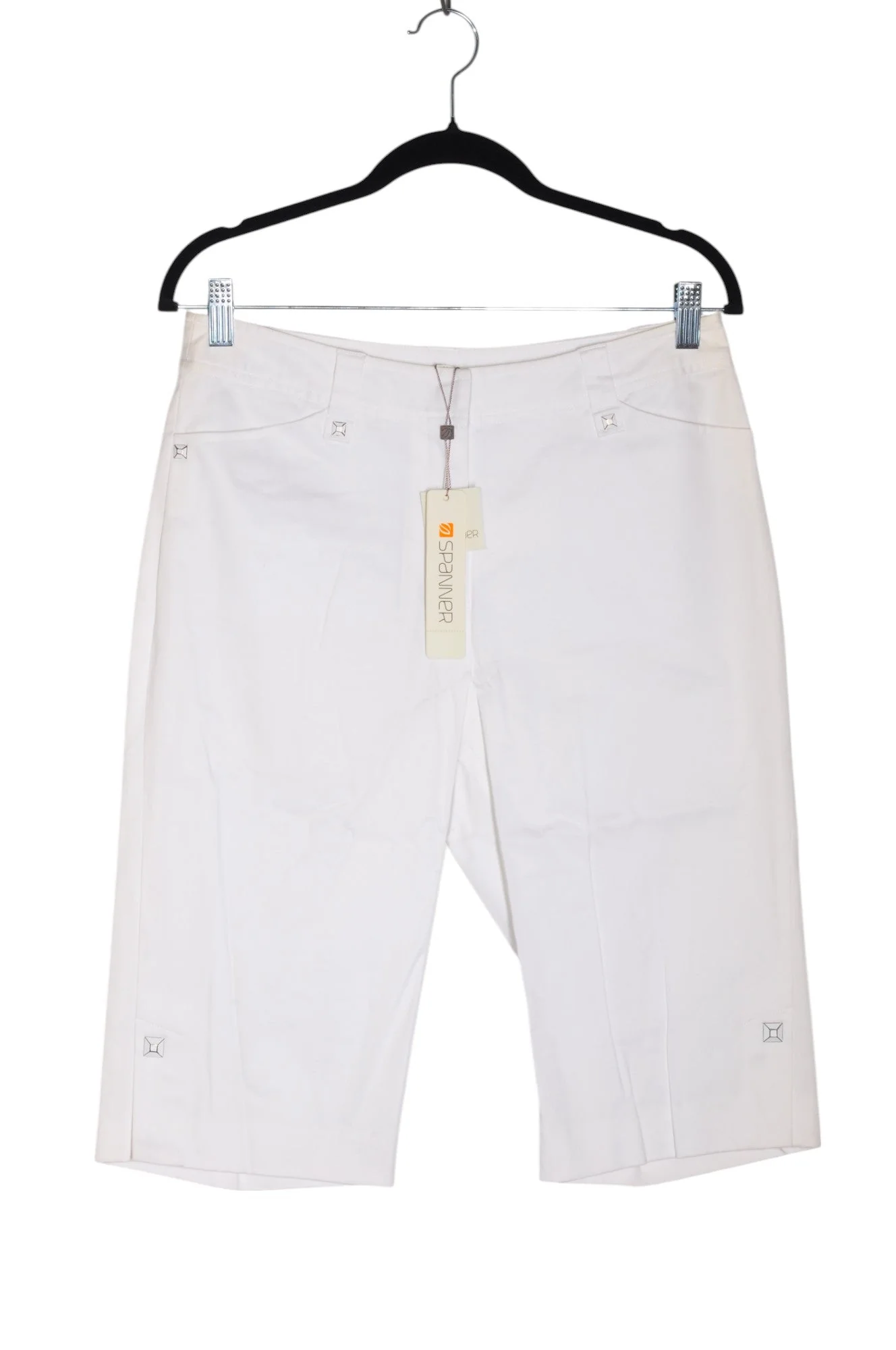 SPANNER Women Classic Shorts Regular fit in White - 6