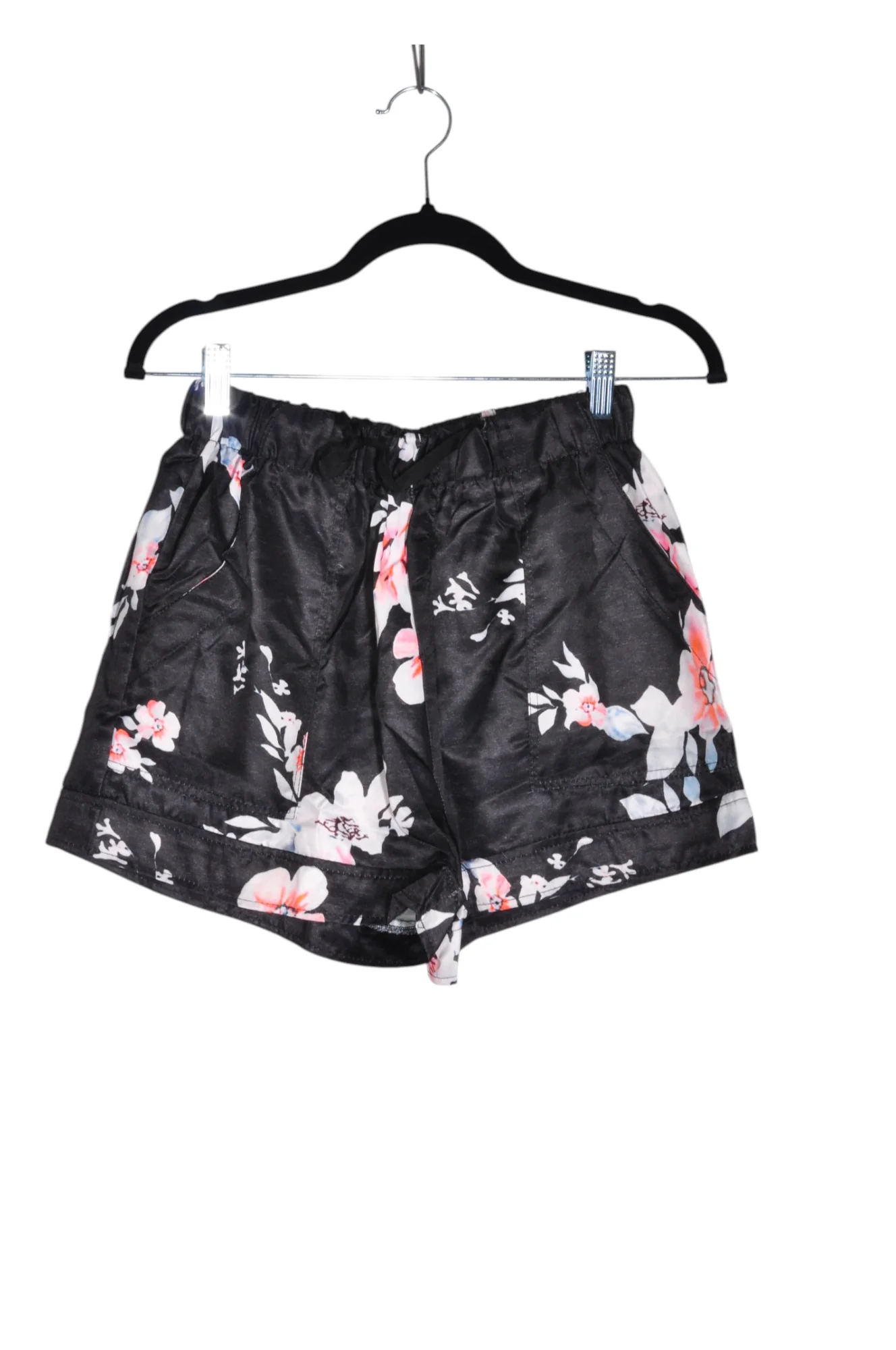 UNBRANDED Women Classic Shorts Regular fit in Black - S