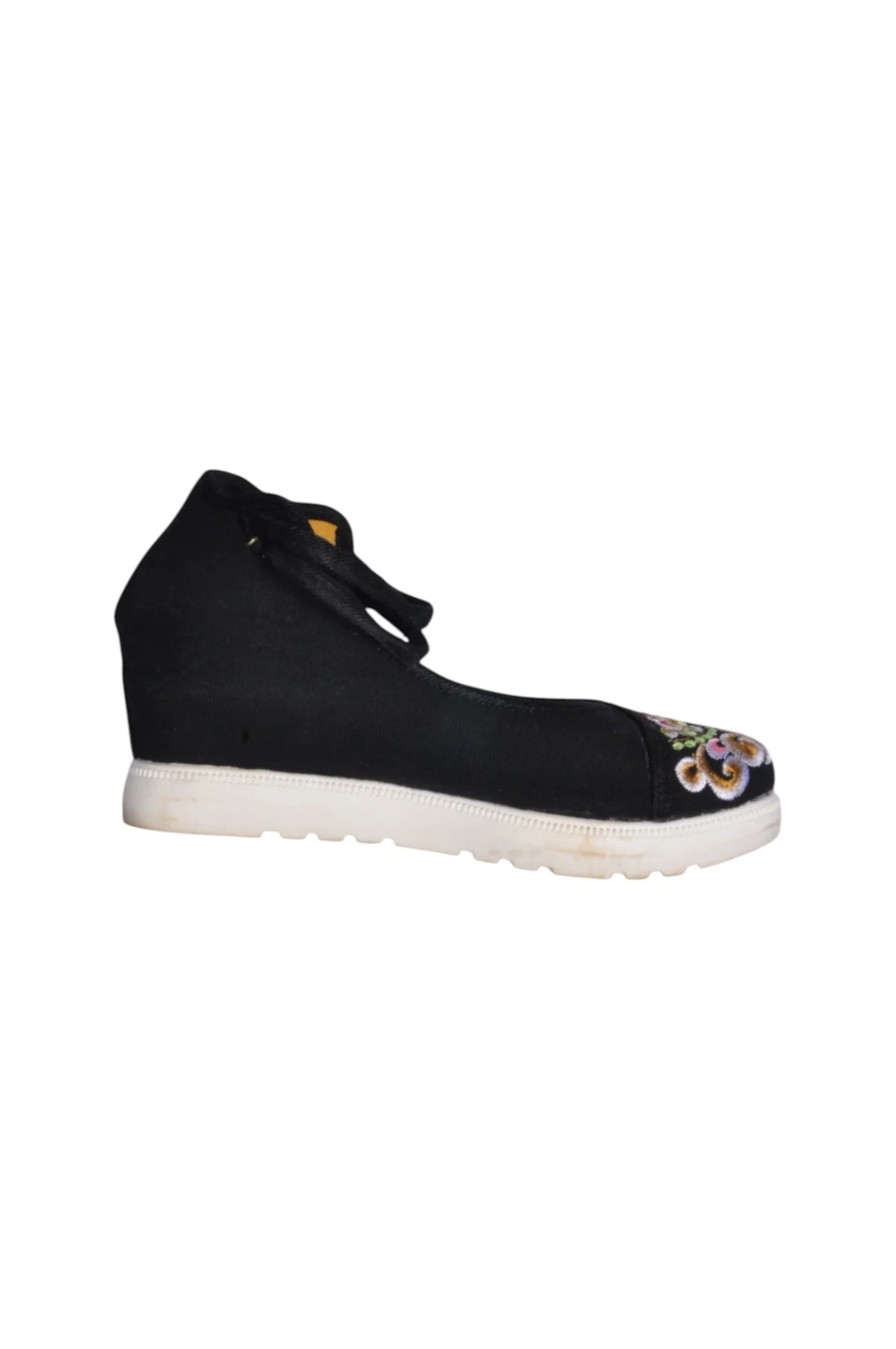 UNBRANDED Women Flat Shoes Regular fit in Black - 6.5