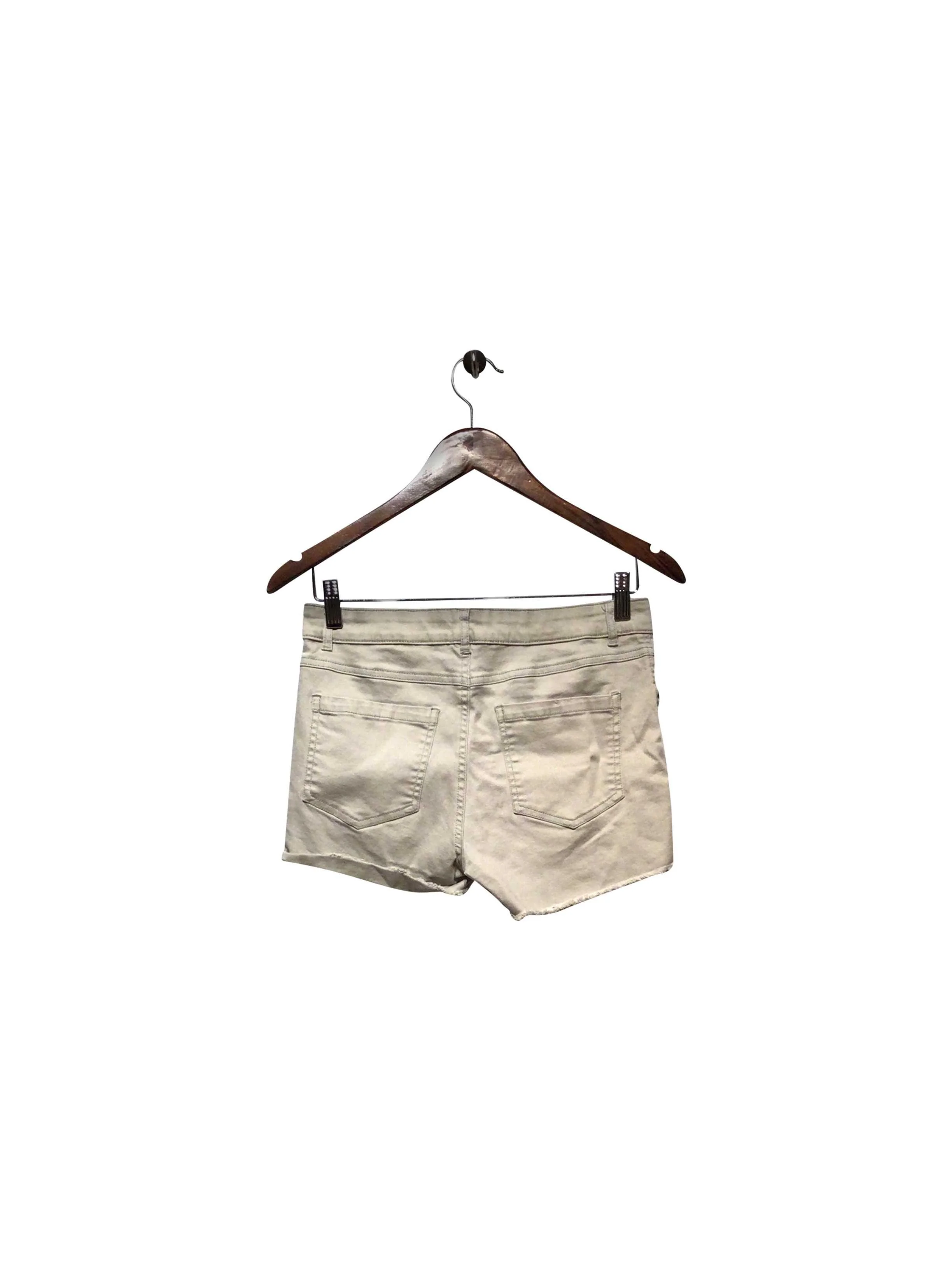 STREETWEAR SOCIETY Regular fit Pant Shorts in Beige  -  7 - Image 2